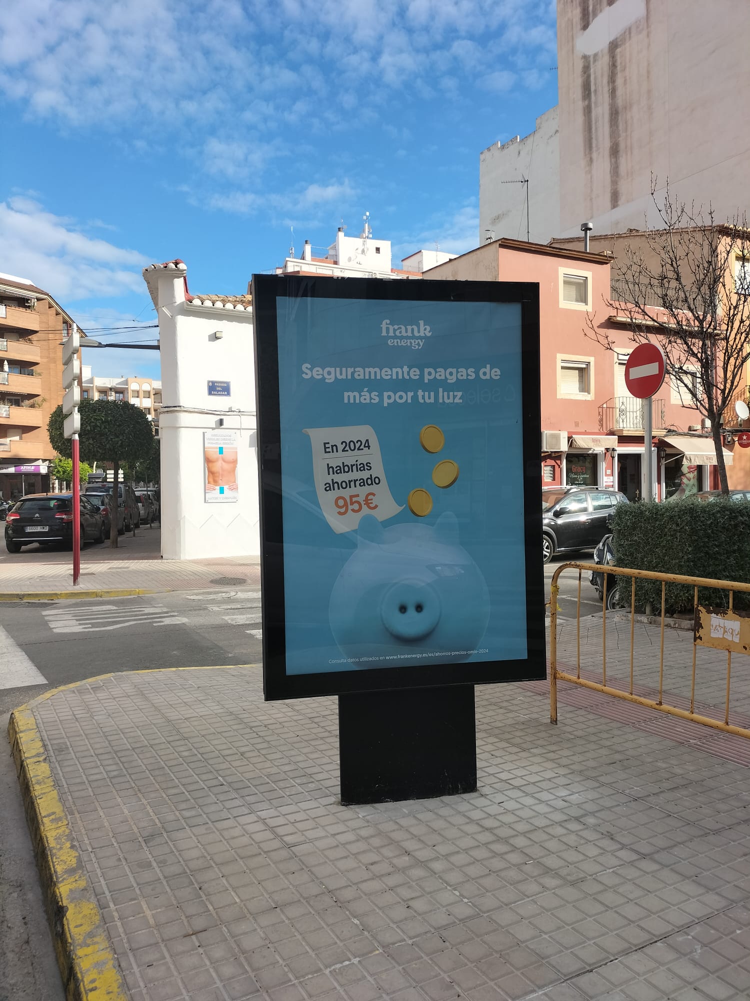 Mupi en Calle Diana de Dénia Mupi en Calle Diana de Dénia