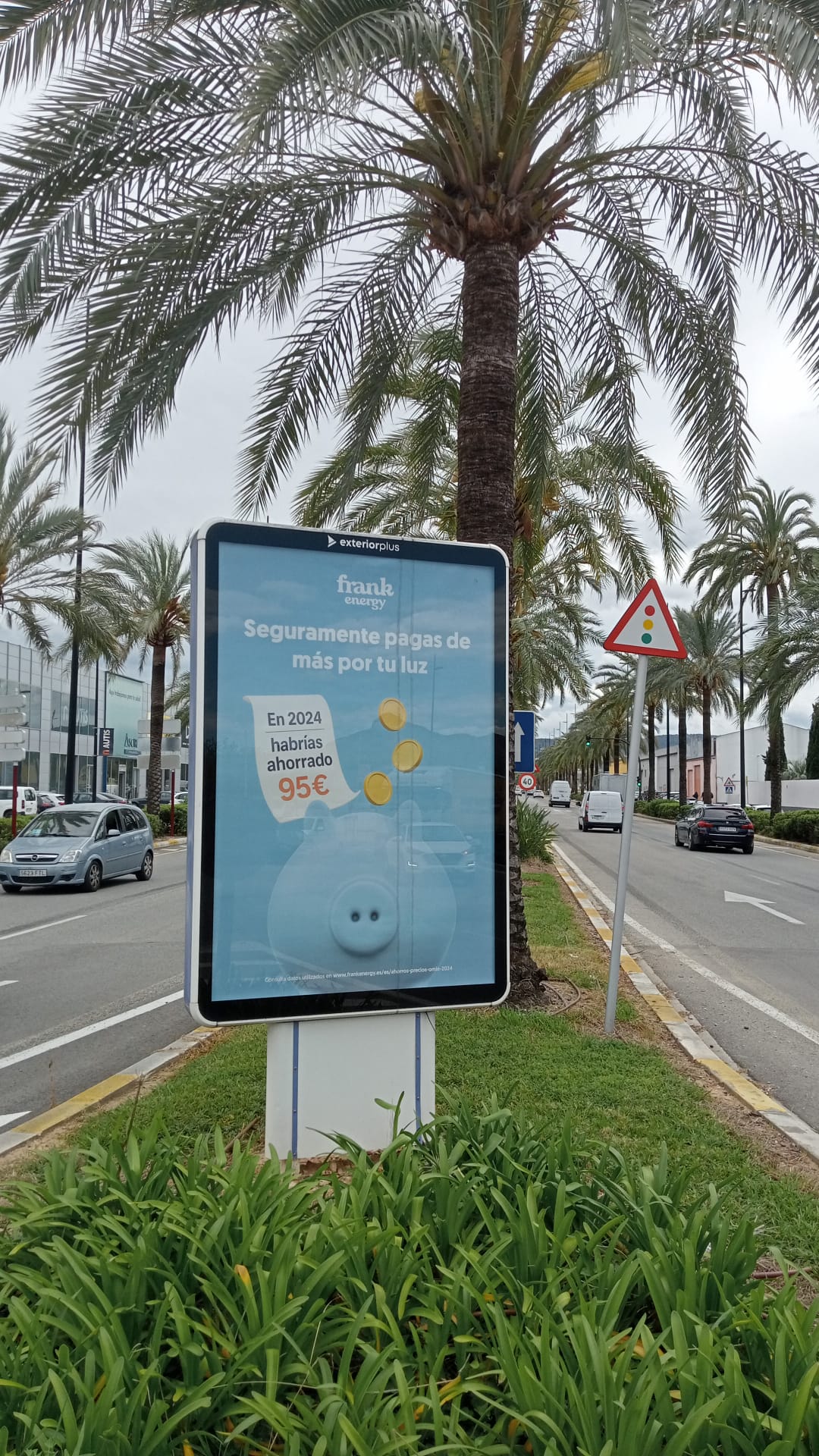 Mupi en Avenida Alicante Mupi en Avenida Alicante