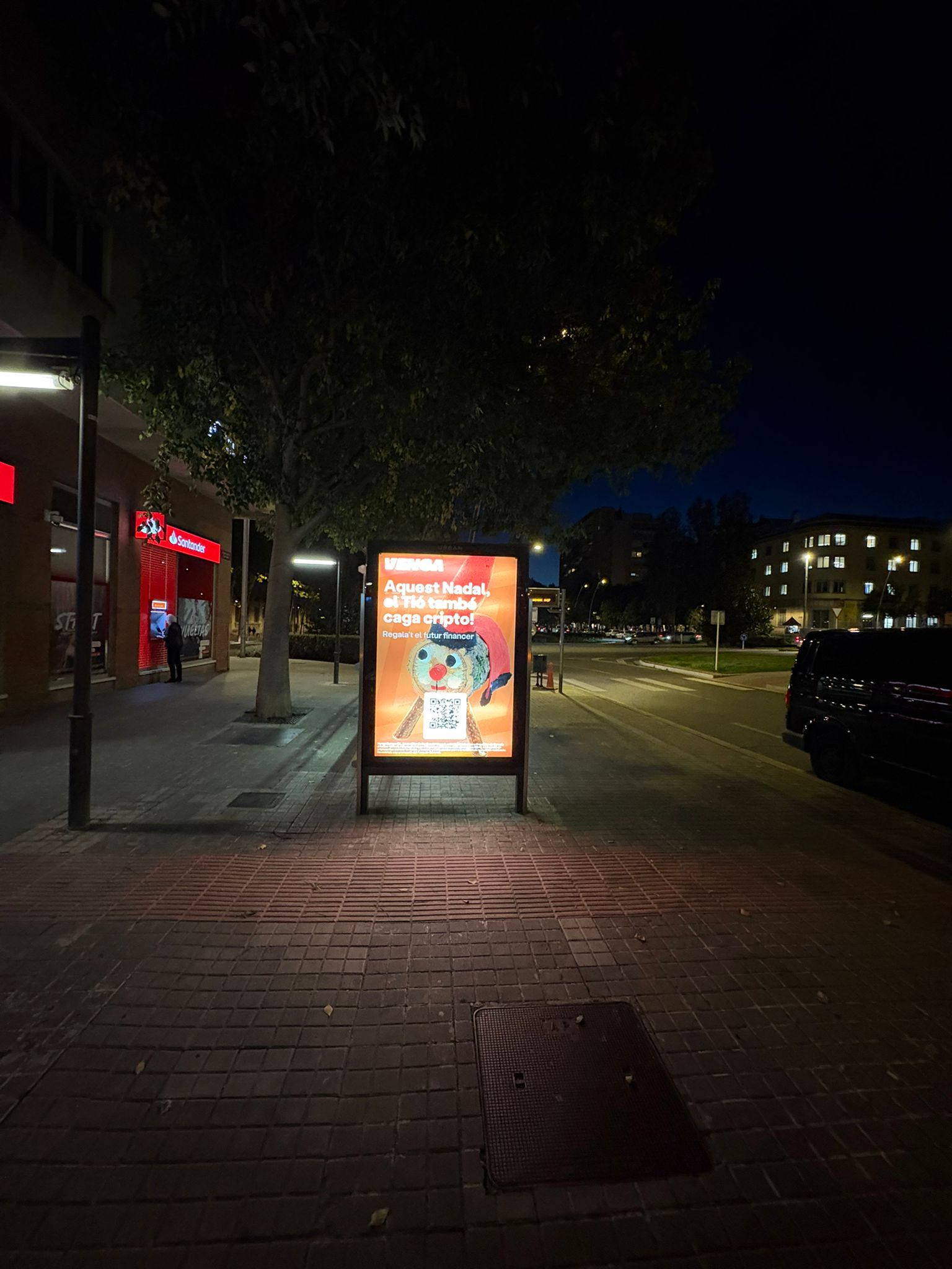 Mupi en Plaza Oques de Reus Mupi en Plaza Oques de Reus