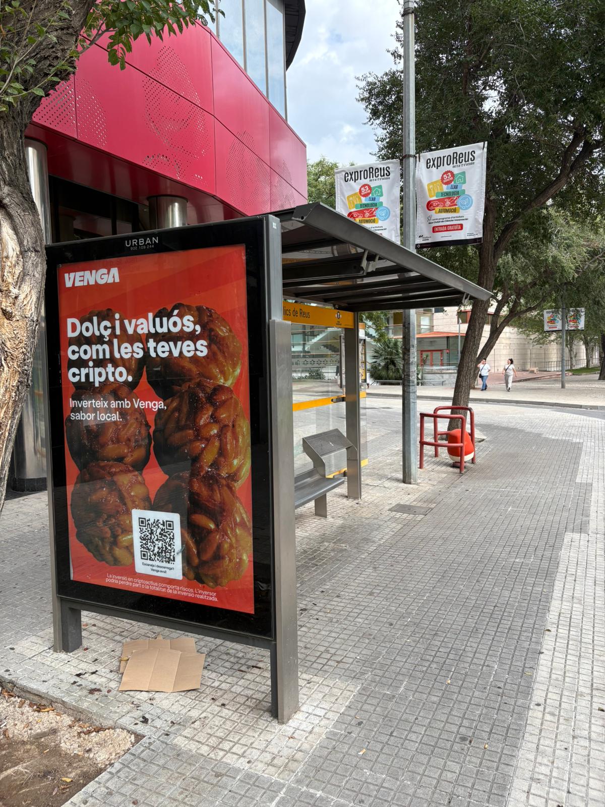 Marquesina en Avenida Mariá Fortuny