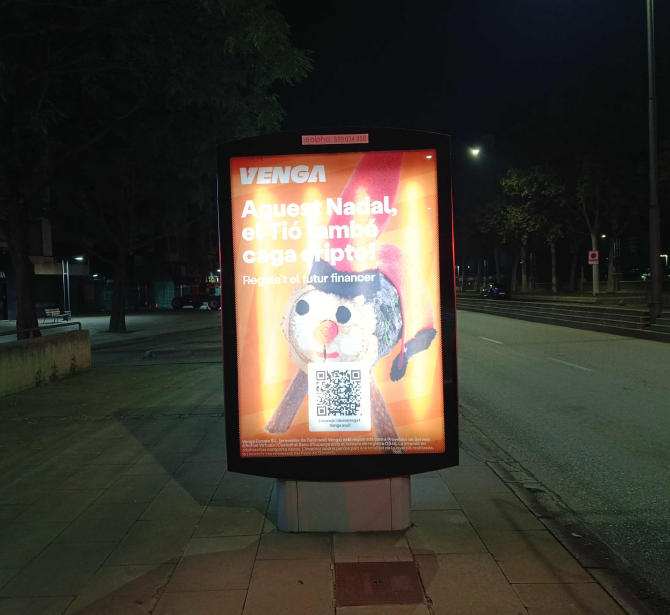 Mupi en Avenida de Madrid, 20