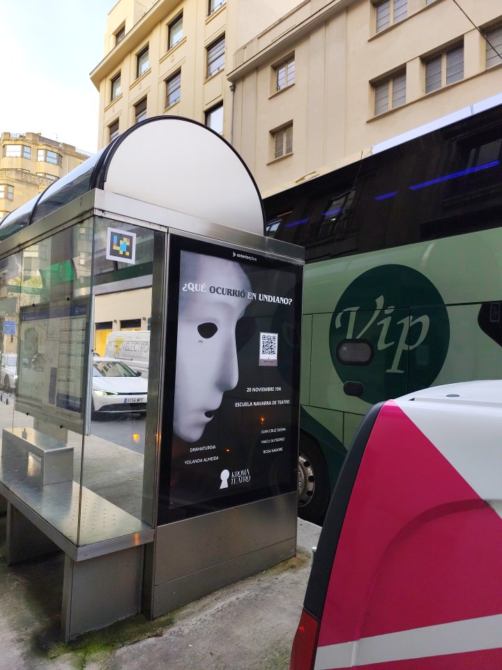 Marquesina en calle Cortes Navarras Marquesina en calle Cortes Navarras