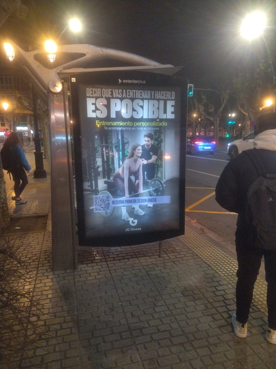Campaña de publicidad en marquesina en la Gran Vía de Logroño