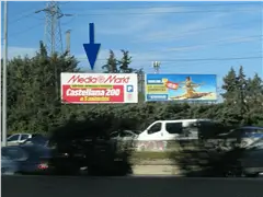 Vallas publicitarias en la A-3 en Madrid en Vallecas y entorno La Gavia