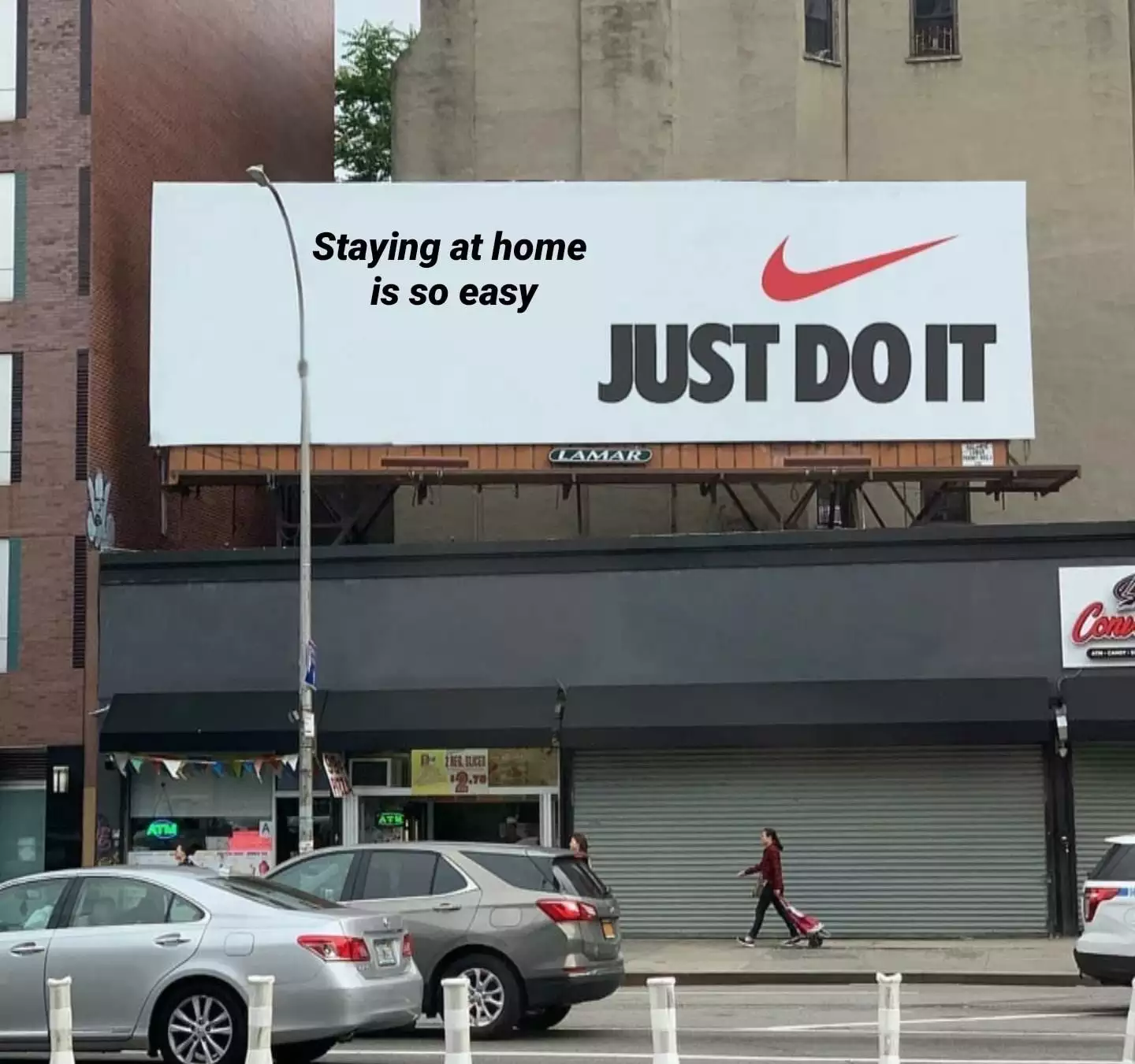 campaña publicitaria en valla de Nike Just Do It