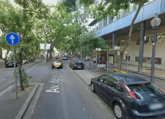 Publicidad exterior en Ciudad Vieja Publicidad exterior en Ciudad Vieja