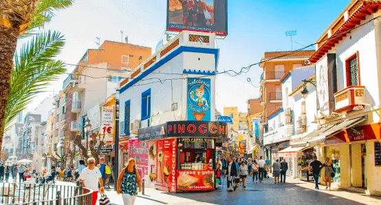 Publicidad exterior en el centro histórico Publicidad exterior en el centro histórico