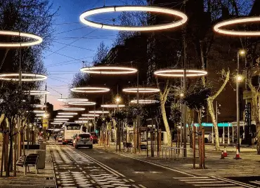 Publicidad exterior en la Avenida Mediterráneo Publicidad exterior en la Avenida Mediterráneo