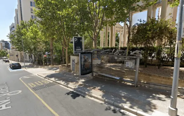 Publicidad exterior en centro de Calpe