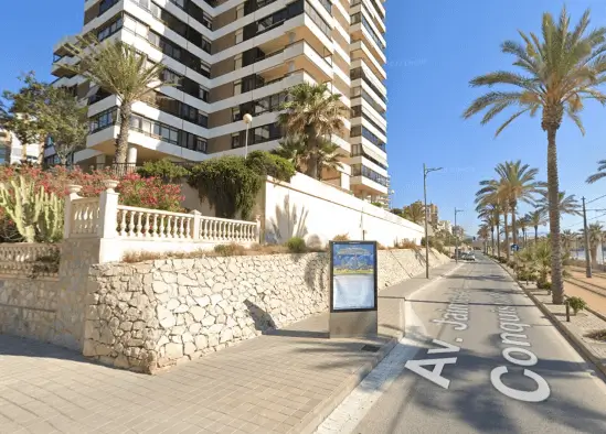 Publicidad exterior en Coveta Fumá y Pueblo Acantilado Publicidad exterior Coveta Fumá y Pueblo Acantilado