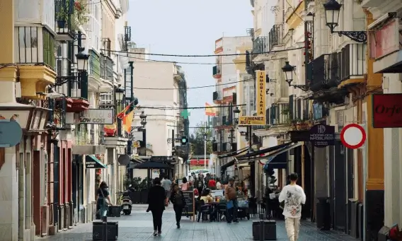 Publicidad exterior en el Casco Histórico de El Puerto de Santa María