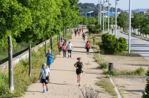 Publicidad exterior en el Passeig de la Ribera