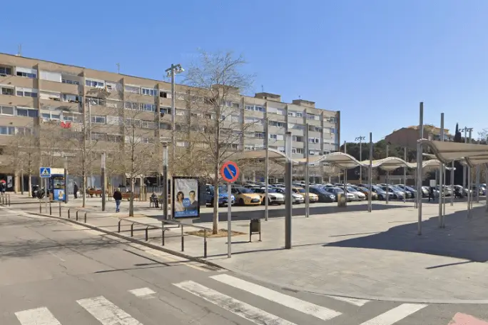 Marquesinas y tránsito peatonal en la zona de la Masuca