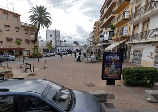 Publicidad exterior en Cap Martí, Tosalet y Balcón al Mar