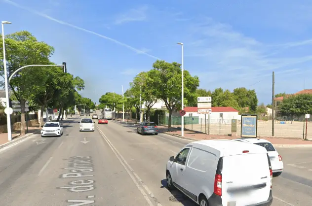 Publicidad exterior en el centro histórico de Jávea