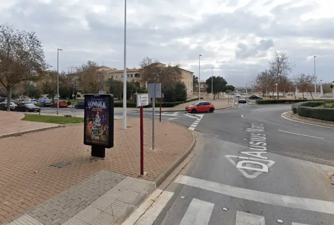 Publicidad exterior en el Puerto de Jávea