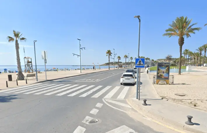 Publicidad exterior en avenidas de conexión Publicidad exterior en avenidas de conexión