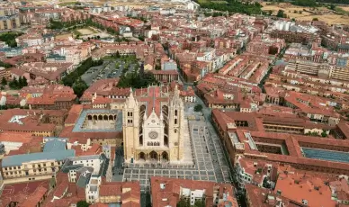 Publicidad exterior en León Publicidad exterior en León