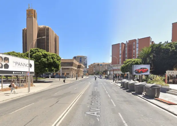 Publicidad exterior en el área de Huelin Soportes publicitarios en Huelin, Málaga