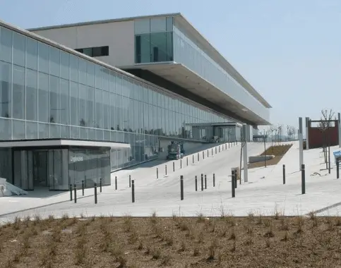 Publicidad exterior en la Ronda Hospital Publicidad exterior en la Ronda Hospital