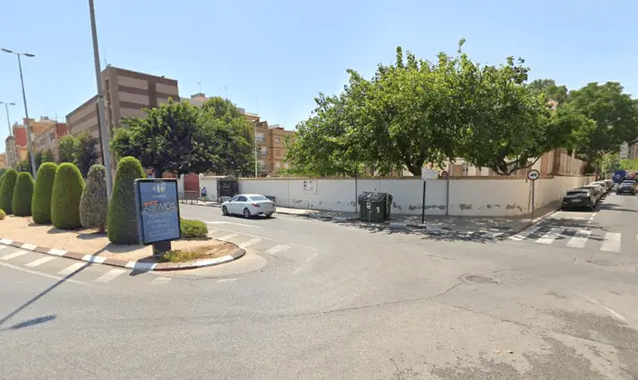 Publicidad exterior en el Casco Histórico de Sagunto Publicidad exterior en el Casco Histórico de Sagunto