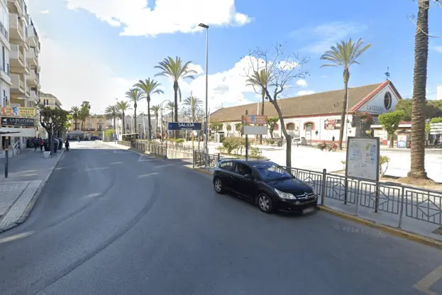 Publicidad exterior en el centro de Sanlúcar