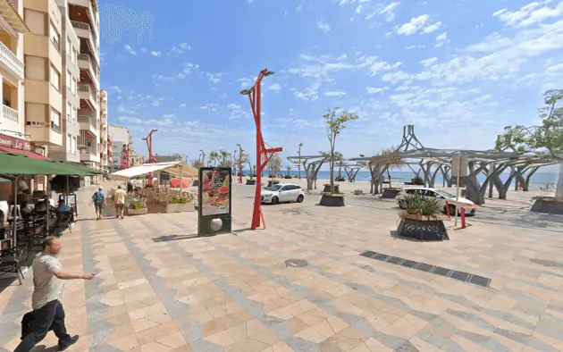 Publicidad exterior en la Avenida Libertad Publicidad exterior en la Avenida Libertad