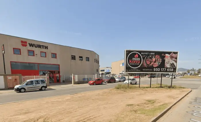 Publicidad en Avenida Marina Publicidad exterior Avenida Marina Sant Boi