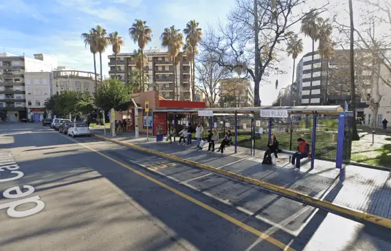 Soportes publicitarios en la zona de Estación y Centro Comercial de Gandía