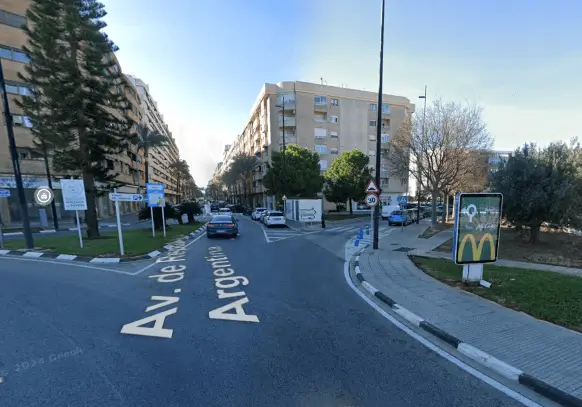 Soportes publicitarios en la zona vial y de autovías de Gandía