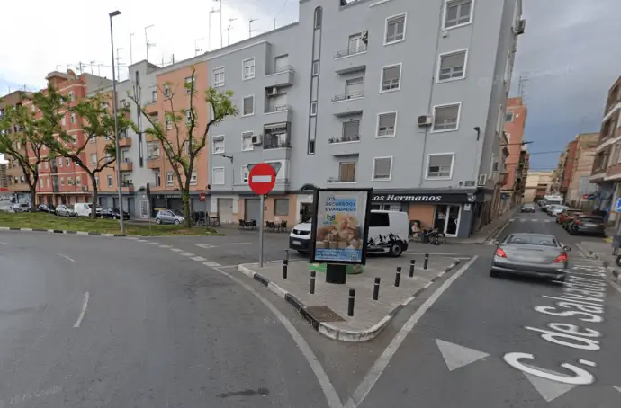 Eje comercial Camí Nou