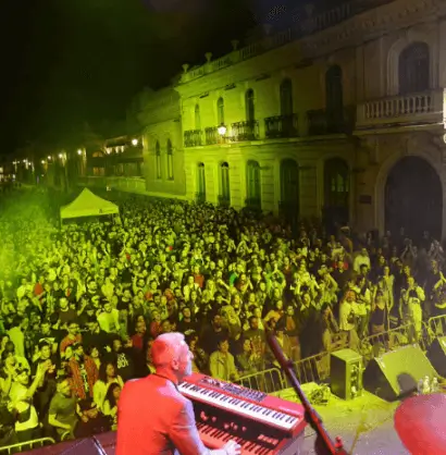 Publicidad exterior durante Alcalá Suena