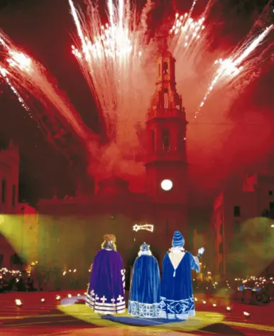 Publicidad exterior en la Cabalgata de Reyes Magos de Alcoy