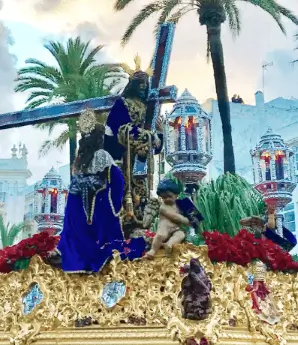 Mupis cercanos a recorridos de la Semana Santa de Cádiz