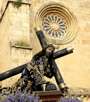 Publicidad exterior durante la Semana Santa de Córdoba