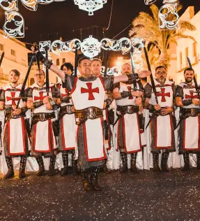 Publicidad durante las Fiestas de Moros y Cristianos Publicidad durante las Fiestas de Moros y Cristianos