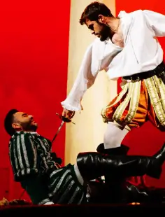 Publicidad exterior durante el Tenorio Mendocino de Guadalajara