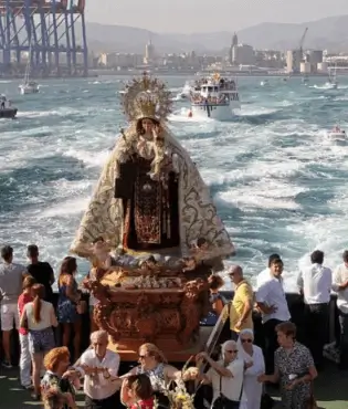 Procesión marinera en Los Narejos