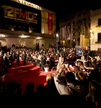 Publicidad exterior durante el Festival de Cine de Málaga Publicidad exterior durante el Festival de Cine de Málaga