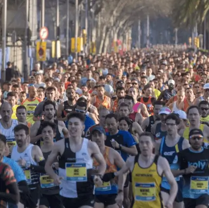 Publicidad exterior en la Media Maratón de Mollet Publicidad exterior en la Media Maratón de Mollet