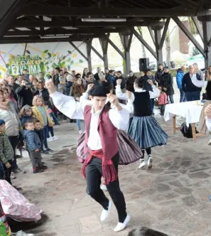 Publicidad exterior durante la Feria de Primavera (Ganadería y Ocio) Publicidad exterior durante la Feria de Primavera (Ganadería y Ocio)
