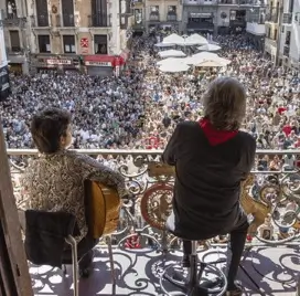 Publicidad exterior durante el Festival Flamenco de Pamplona Publicidad exterior durante el Festival Flamenco de Pamplona