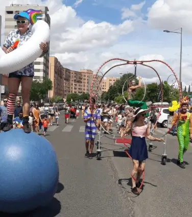 Publicidad exterior durante las Fiestas Patronales de Parla Publicidad exterior en las Fiestas Patronales de Parla