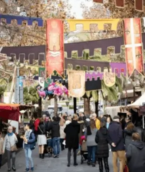 Feria Medieval de Peñíscola Mercado y espectáculos medievales en Peñíscola
