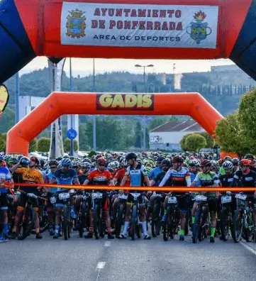 Publicidad exterior durante 101 Peregrinos 101 Peregrinos Ponferrada