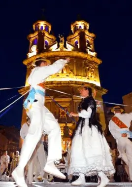 Publicidad exterior en las Festas da Peregrina de Pontevedra Publicidad exterior Festas da Peregrina