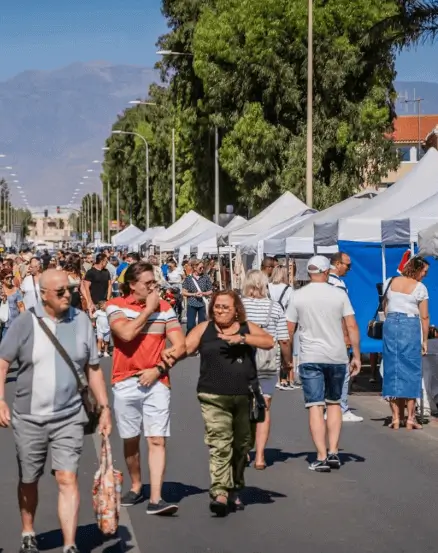 Publicidad exterior en la Feria del Turismo