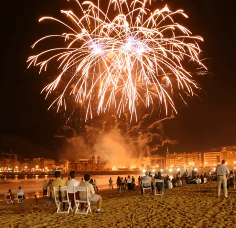 Publicidad exterior durante la Semana Grande de San Sebastián Publicidad exterior durante la Semana Grande de San Sebastián