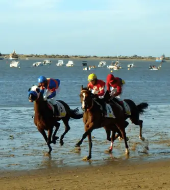 Carreras de Caballos en las playas de Sanlúcar