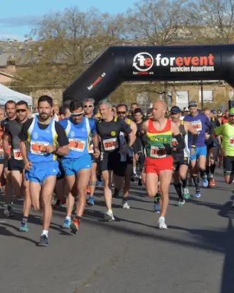 Publicidad exterior durante la Carrera Popular de Valdemoro